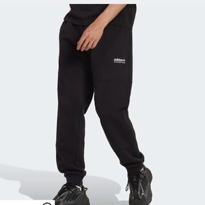 NEW ADIDAS ADVENTURE SWEATPANTS SIZE:2XL